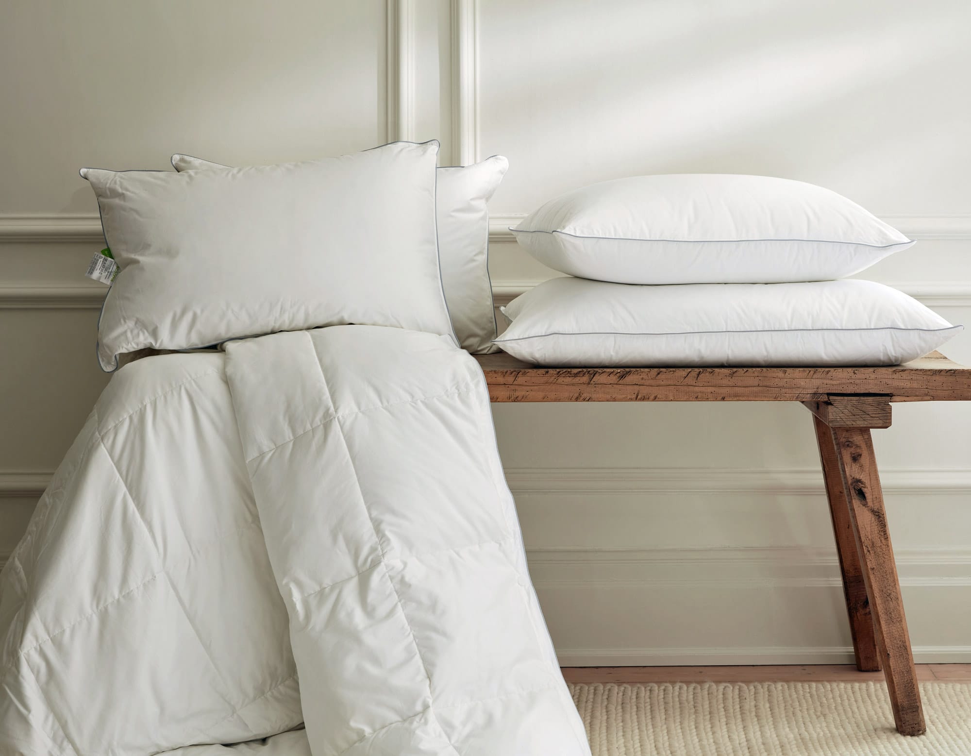 Nomite Anti-Allergy Duvets & Pillows on Bench | scooms