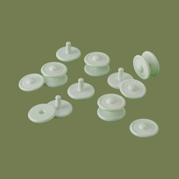 Duvet fasteners. Scooms