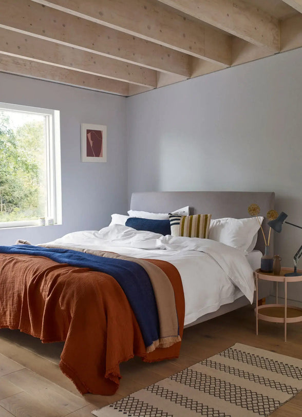 Egyptian Cotton Bedding on Bed | Scooms