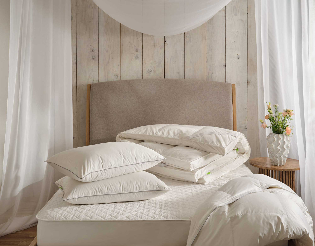 Duvet, Pillows, Topper, Protector on Bed | Scooms
