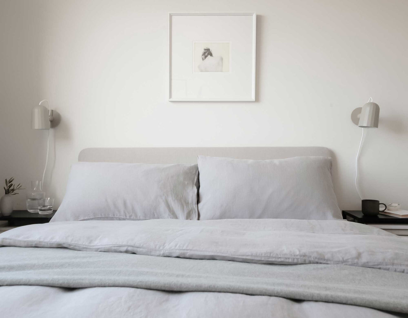 Grey linen bedding on bed | Scooms