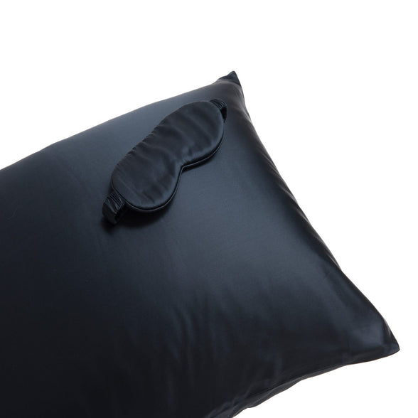 Silk pillowcase and eye mask in black with | Scooms
