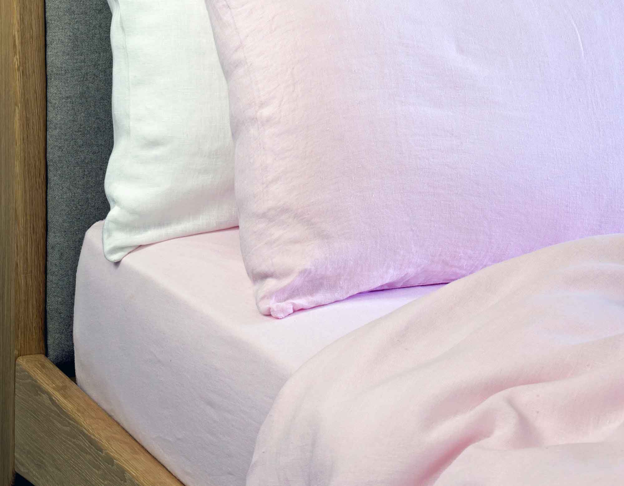 Super King Size Linen Fitted Sheet - Soft Pink