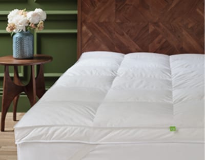 Hungarian feather and down mattress topper