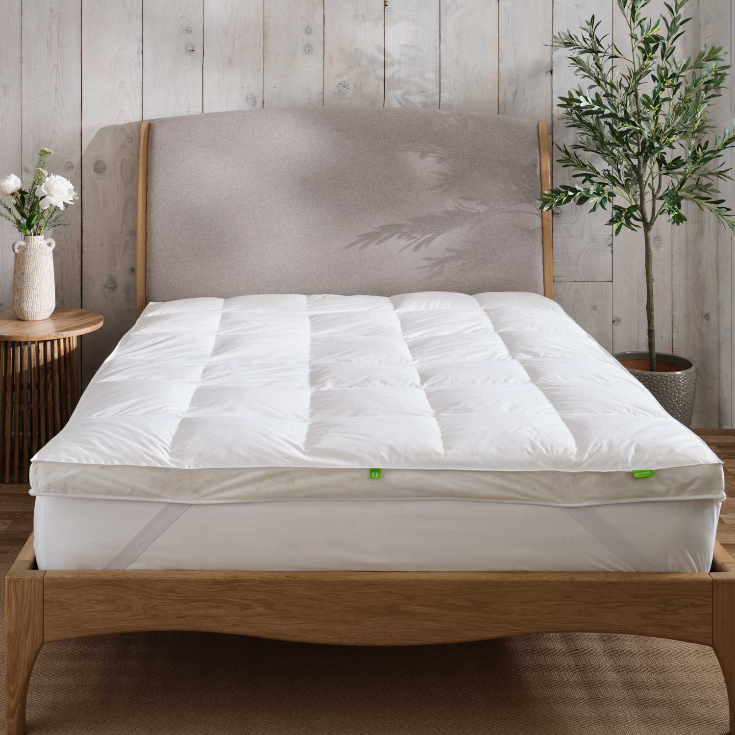 files/hungarian-feather-down-mattress-topper-scooms-product-square-front.jpg