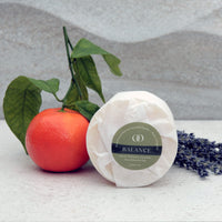 Natural scented candle refill in balance fragrance with orange, lavender and leaves | Scooms