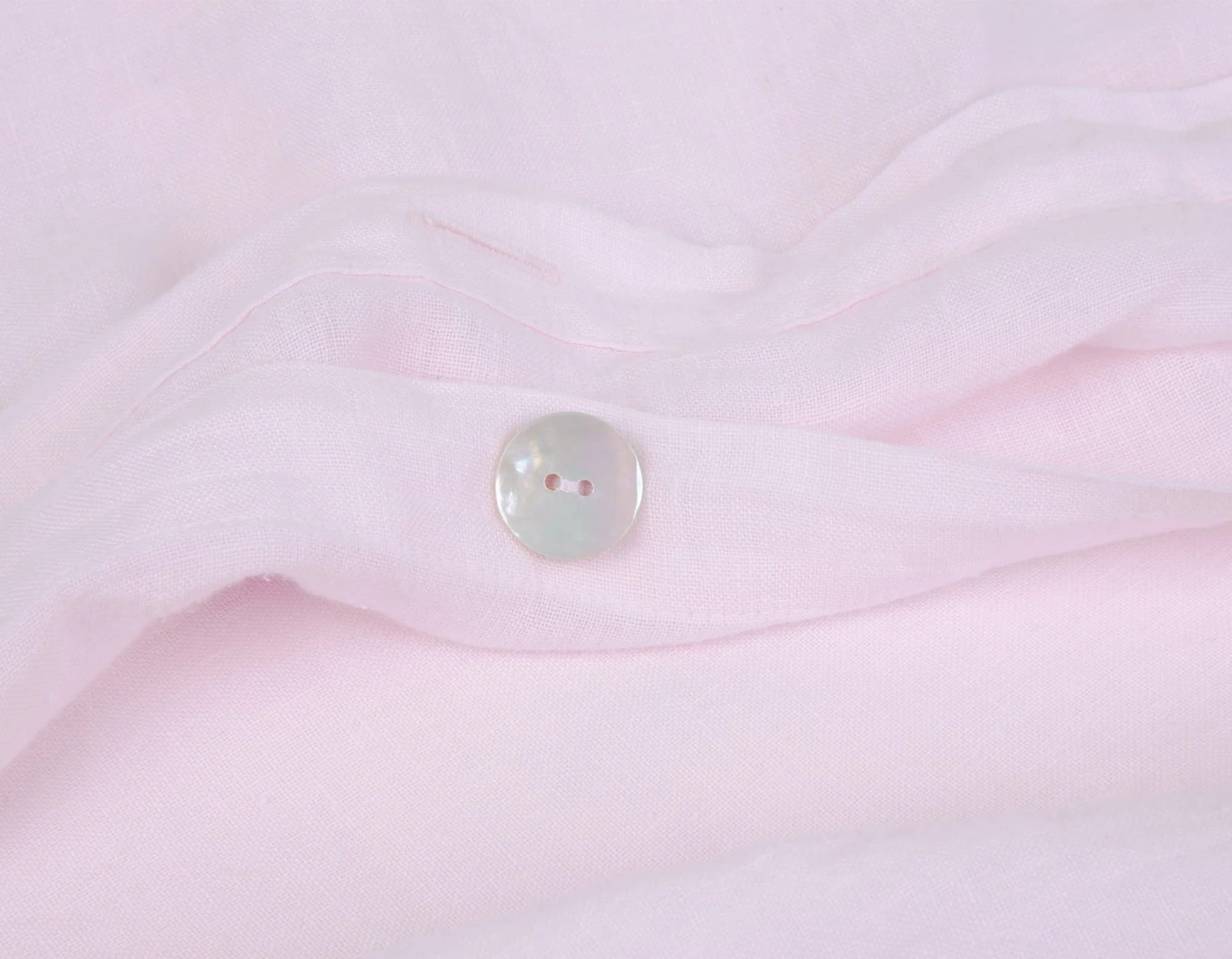 Double Pink Linen Duvet Cover Button Detail | scooms